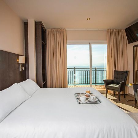 Hotel Horitzo By Pierre & Vacances Blanes Bagian luar foto