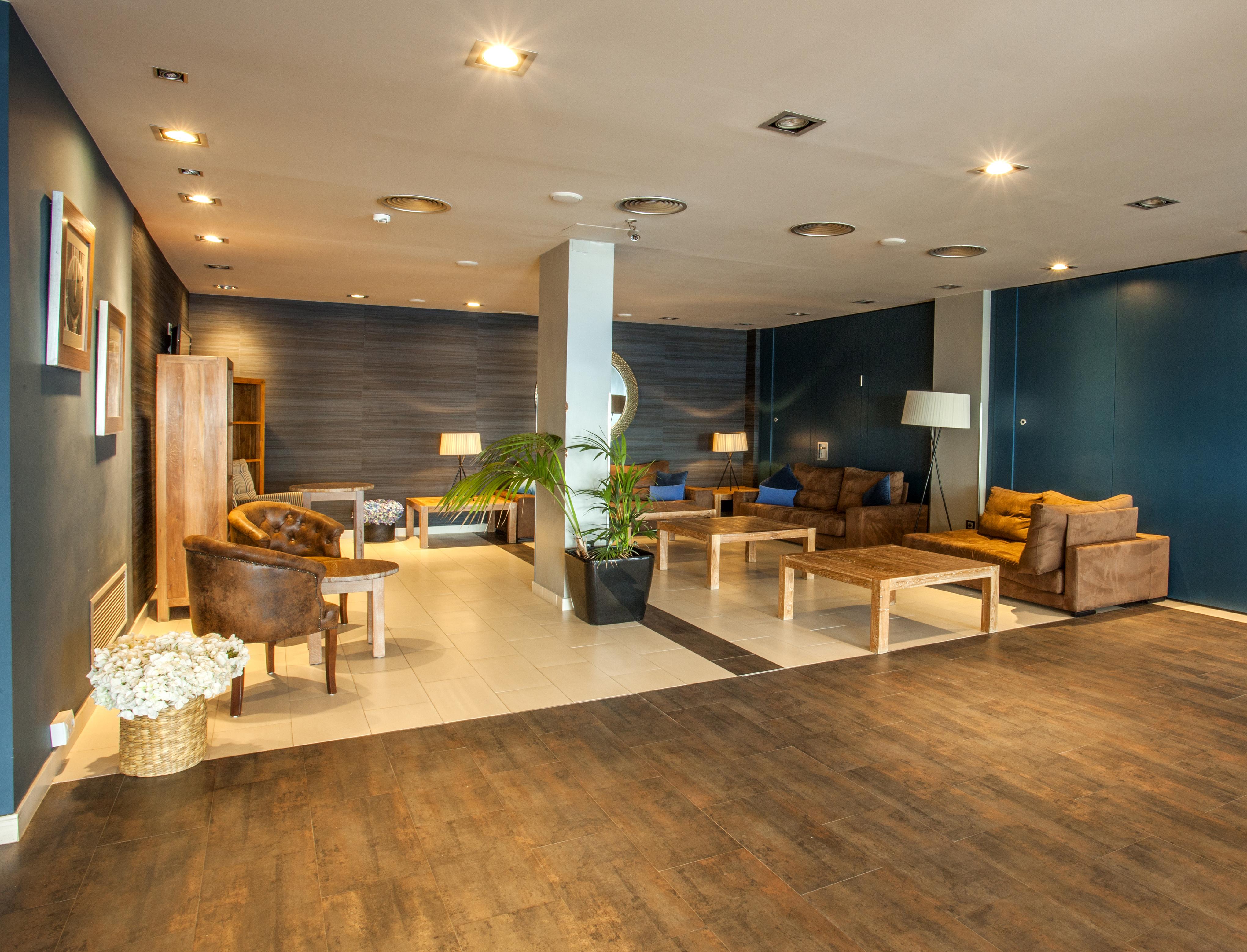 Hotel Horitzo By Pierre & Vacances Blanes Bagian luar foto